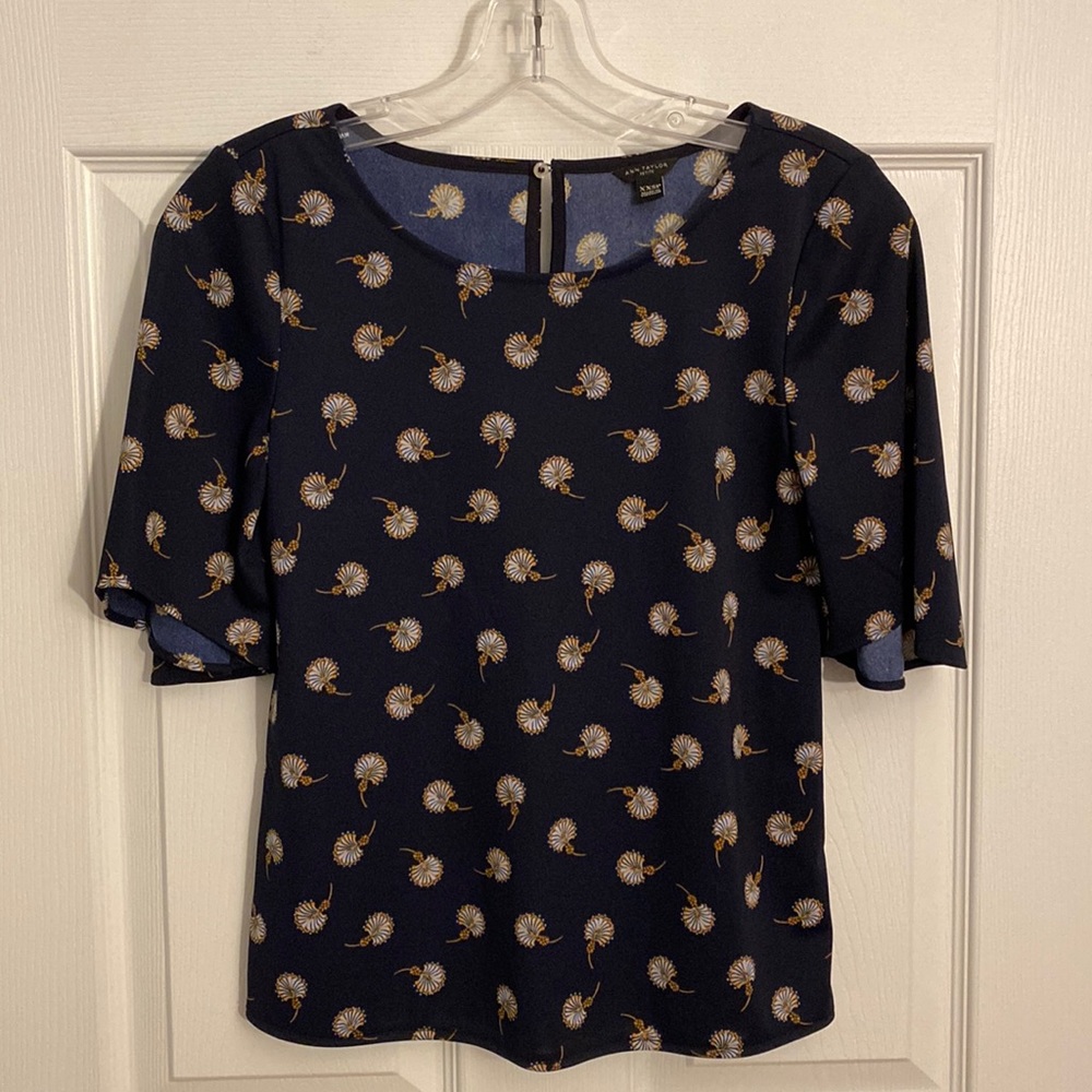 Ann Taylor XXSP Flowy Top